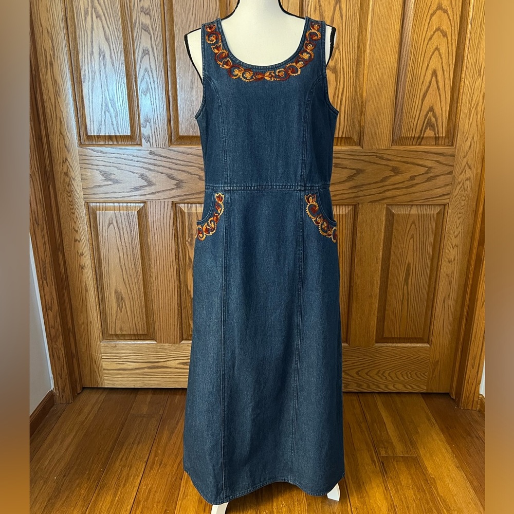 VINTAGE APRIL CORNELL DENIM DRESS WITH MATCHING JACKET